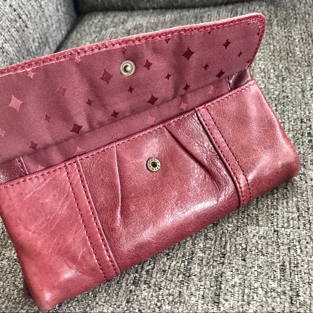 Red Leather Fossil Wallet Distressed - image 8